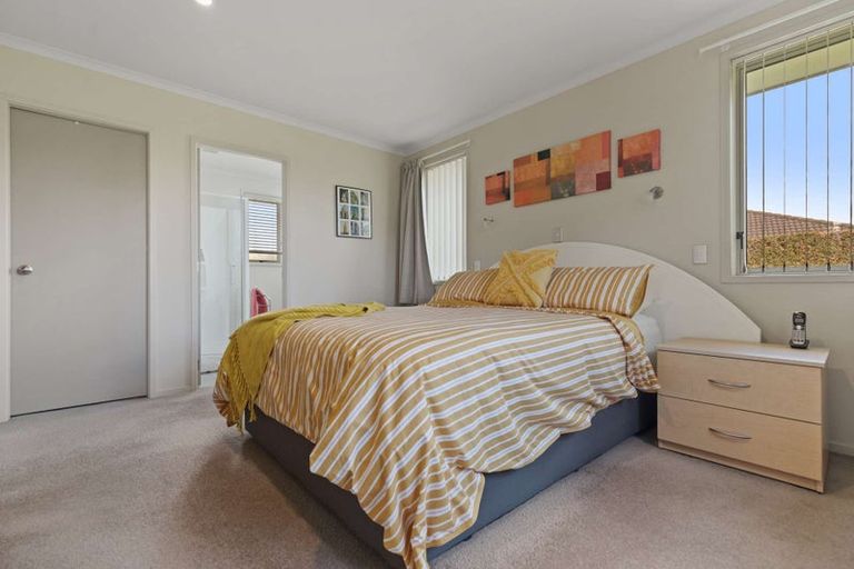 Photo of property in 93 Arabian Drive, Papamoa Beach, Papamoa, 3118