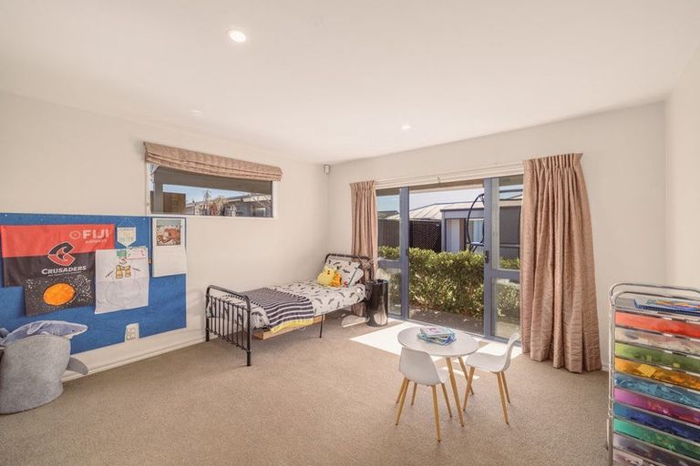 Photo of property in 221a Pine Avenue, South New Brighton, Christchurch, 8062