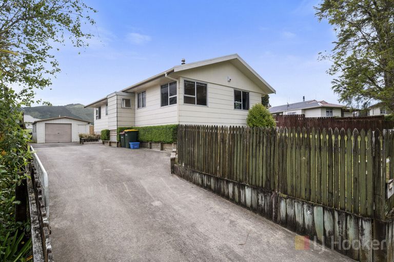 Photo of property in 14 Sunline Place, Ngongotaha, Rotorua, 3010