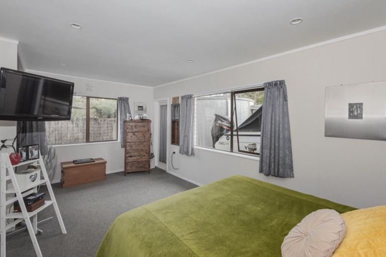 Photo of property in 35 Waiotoi Road, Ngunguru, Whangarei, 0173