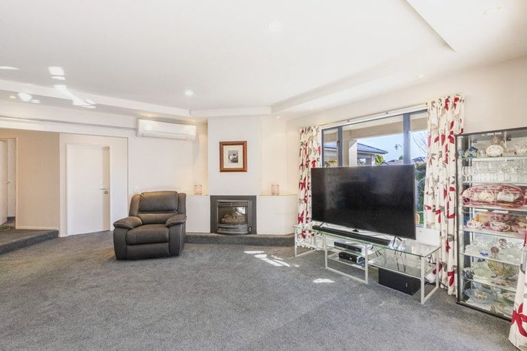 Photo of property in 8 Park Lane, Greenmeadows, Napier, 4112