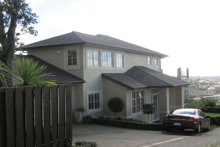 Photo of property in 261 East Coast Road, Mairangi Bay, Auckland, 0630