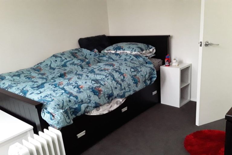 Photo of property in 25 Tatariki Street, Rosehill, Papakura, 2113