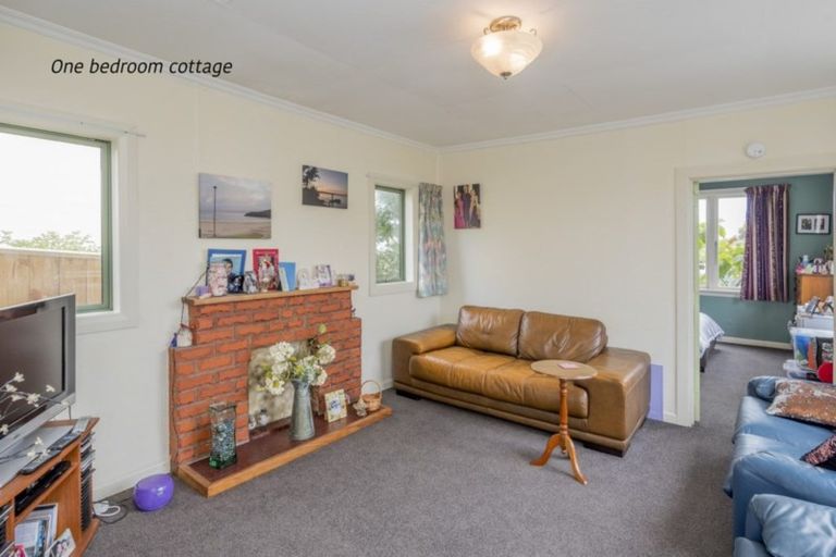 Photo of property in 31 Kapiti Lane, Otaki Beach, Otaki, 5512