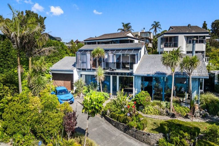 Photo of property in 75 Cliff Road, Torbay, Auckland, 0630