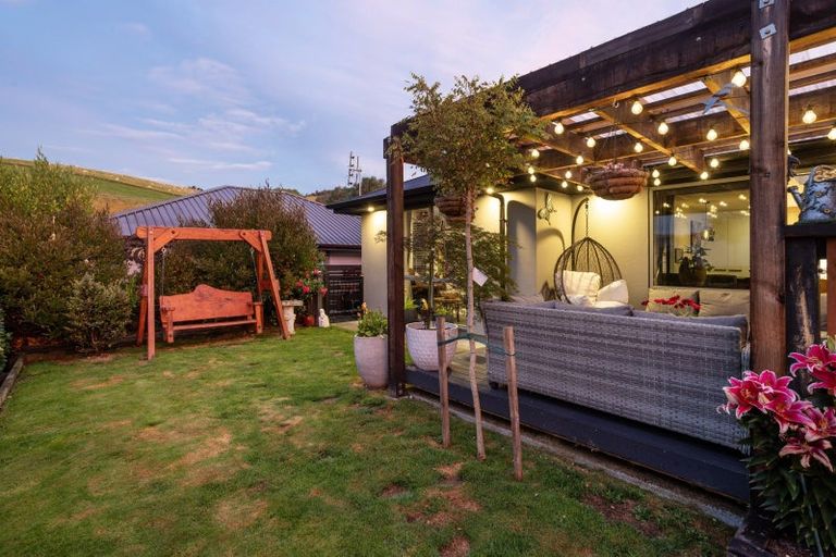 Photo of property in 3 Trudi Place, Green Island, Dunedin, 9018