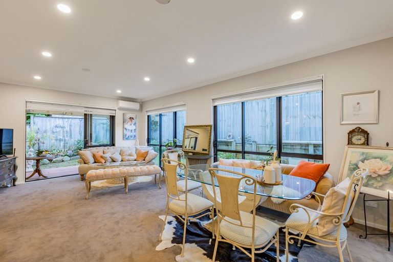 Photo of property in 136 Jeffs Road, Flat Bush, Auckland, 2016