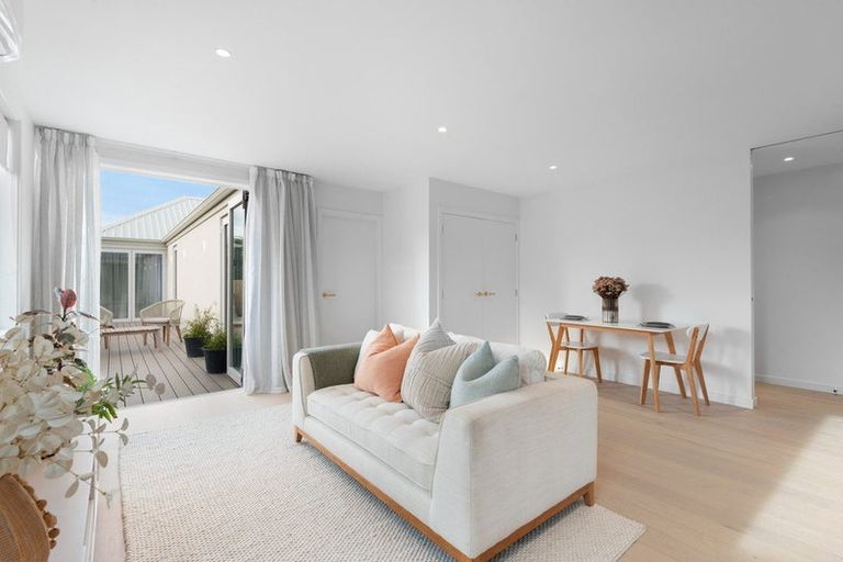 Photo of property in 6d Berwick Street, Mosgiel, 9024