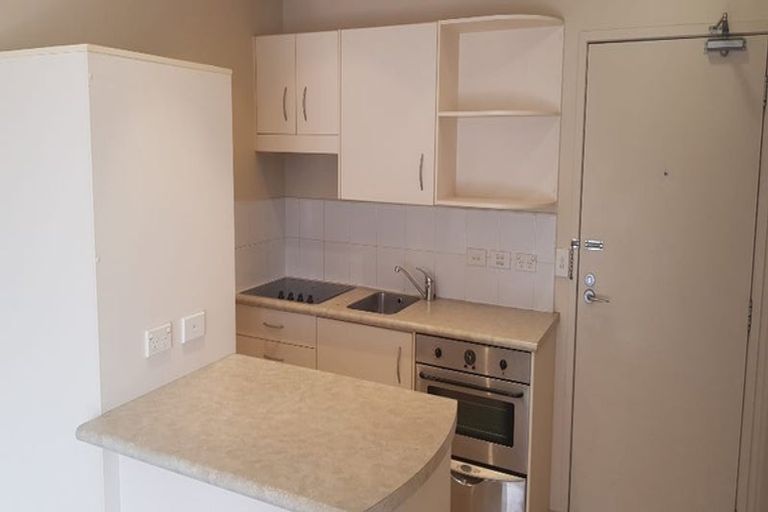 Photo of property in The Rennaissance, 1i/18 Ronwood Avenue, Manukau, Auckland, 2104