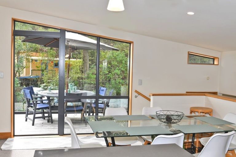 Photo of property in 11 Ferndale Drive, Snells Beach, 0920