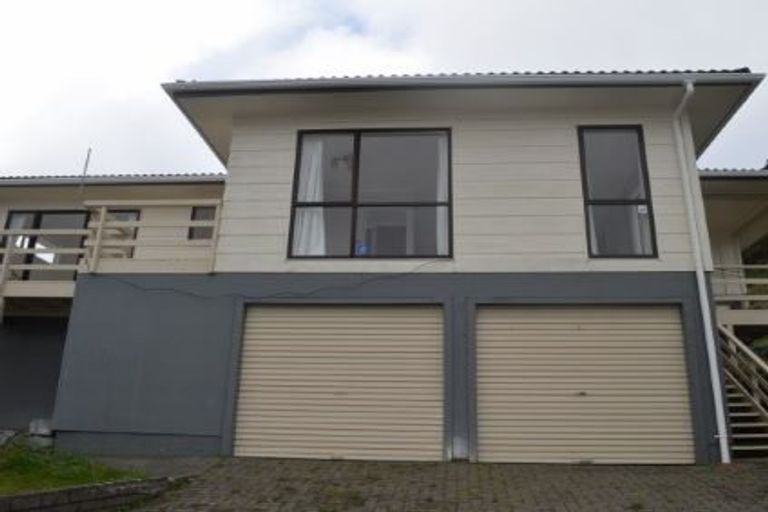 Photo of property in 60 Montgomery Avenue, Karori, Wellington, 6012