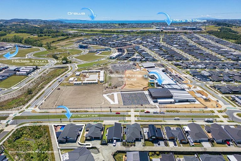 Photo of property in 87 Argent Lane, Wainui, 0932