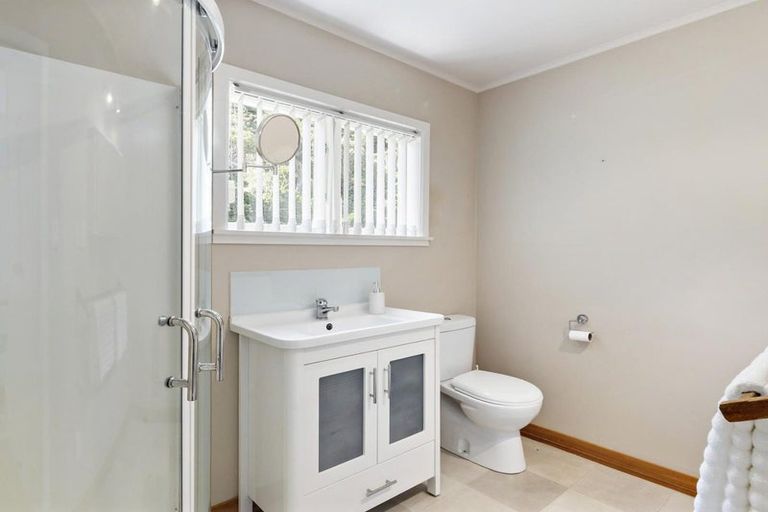 Photo of property in 107-109 Muritai Road, Eastbourne, Lower Hutt, 5013
