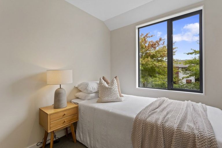 Photo of property in 3 Oakford Close, Riccarton, Christchurch, 8011