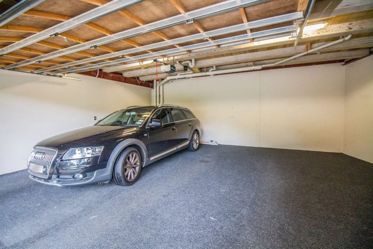 Photo of property in 3/7 The Avenue, Albany, Auckland, 0632