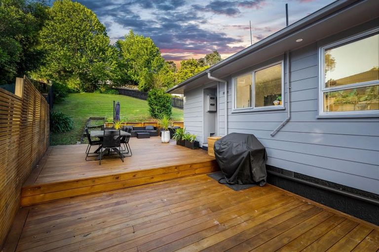 Photo of property in 6 Skyla Place, Massey, Auckland, 0614