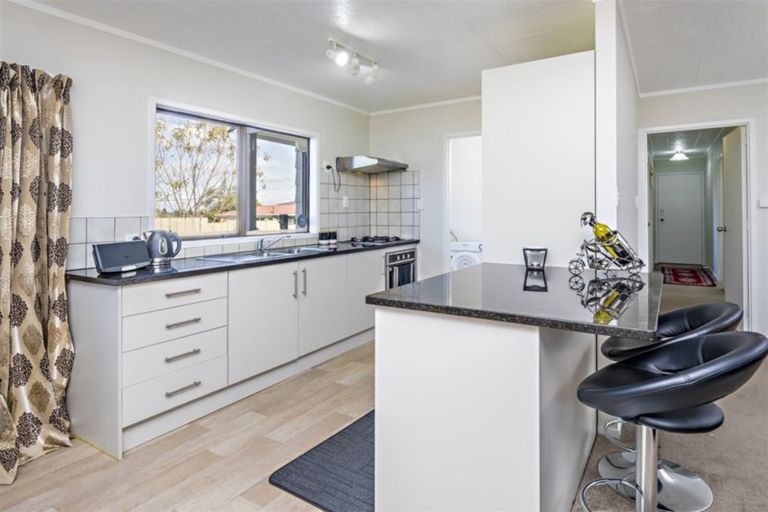 Photo of property in 2/55 Alfriston Road, Manurewa East, Auckland, 2102