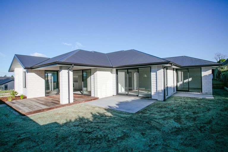 Photo of property in 12 Oak Ridge Drive, Te Awamutu, 3800