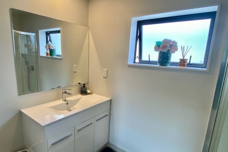 Photo of property in 12e Jutland Road, Manurewa, Auckland, 2102