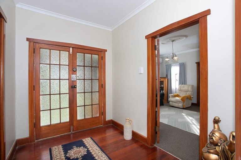 Photo of property in 61 Skerman Street, Marton, 4710