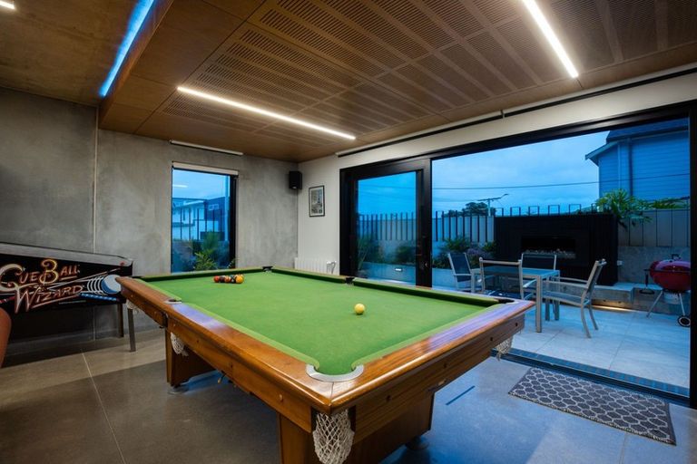 Photo of property in 5 Seaton Street, Strandon, New Plymouth, 4312