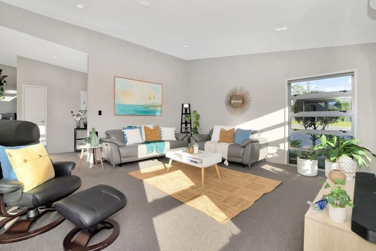 Photo of property in 132 Rowesdale Drive, Ohauiti, Tauranga, 3112