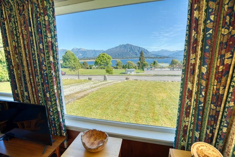 Photo of property in 14 Ahau Street, Moana, 7872