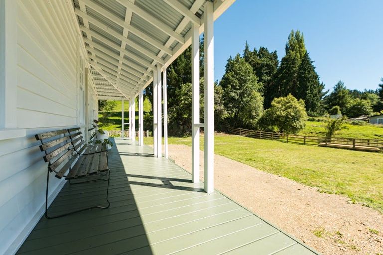 Photo of property in 90 Hovding Street, Norsewood, 4974