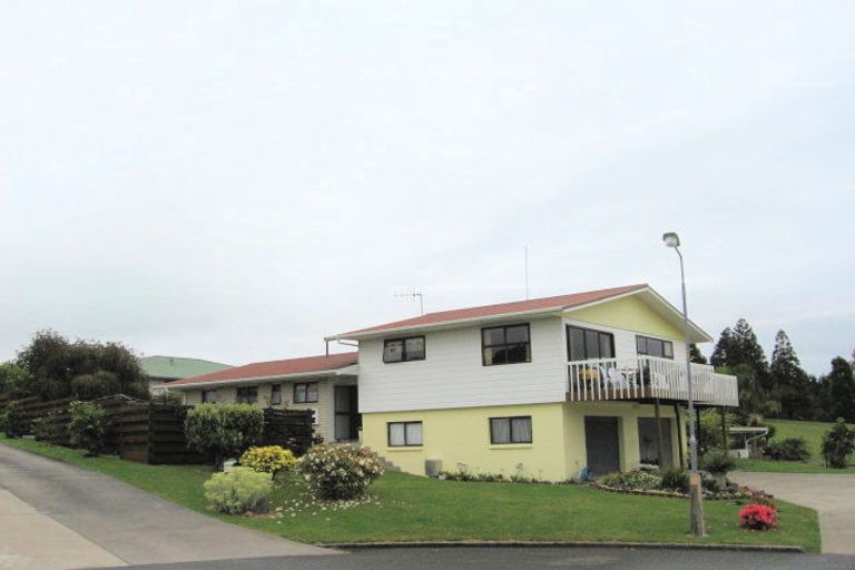 Photo of property in 15 Fromow Road, Opotiki, 3122