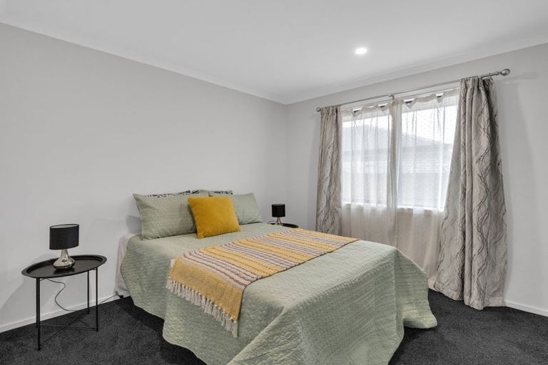 Photo of property in 43 Nicolau Avenue, Rolleston, 7615