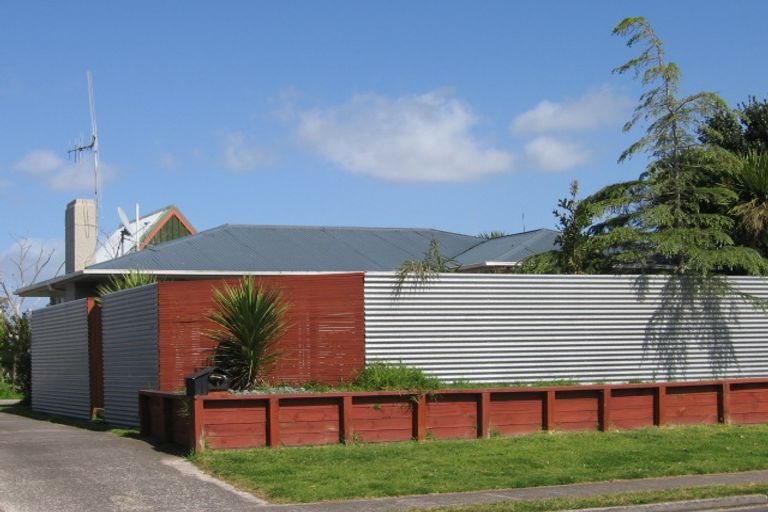 Photo of property in 4 Crane Street, Mount Maunganui, 3116