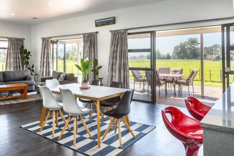 Photo of property in 53 Oak Street, Masterton, 5810