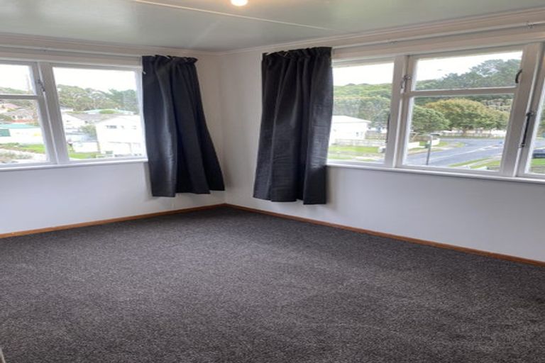 Photo of property in 1-3 Westmeath Street, Waitangirua, Porirua, 5024