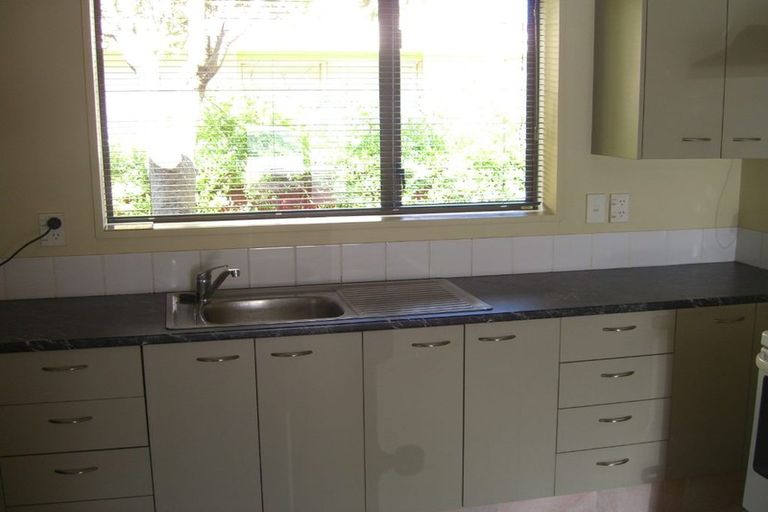 Photo of property in 2/8 Angela Street, Upper Riccarton, Christchurch, 8041