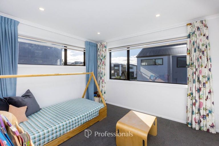 Photo of property in 7 La Mer Lane, Wallaceville, Upper Hutt, 5018