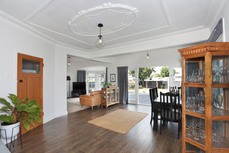 Photo of property in 2 York Street, Feilding, 4702