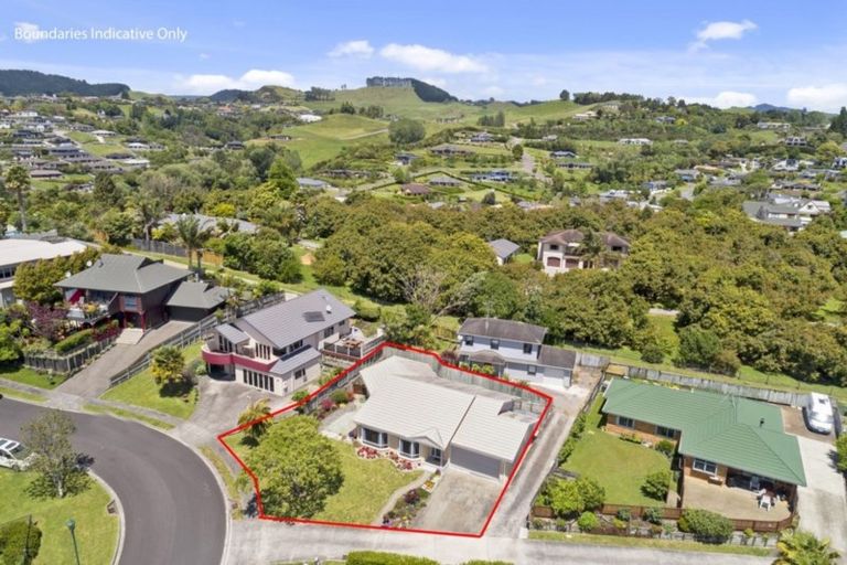 Photo of property in 16 Astor Place, Welcome Bay, Tauranga, 3112