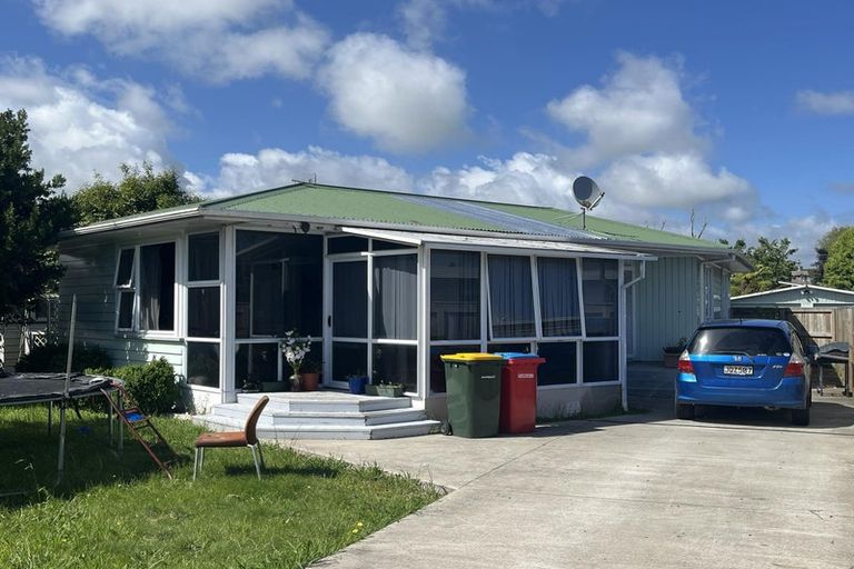 Photo of property in 628/628a Queen Street East, Levin, 5510