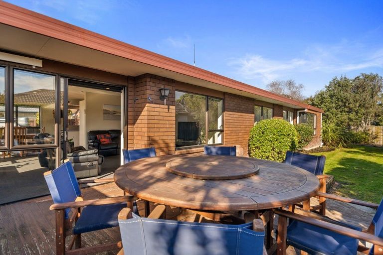 Photo of property in 17 Coleridge Place, Stoke, Nelson, 7011