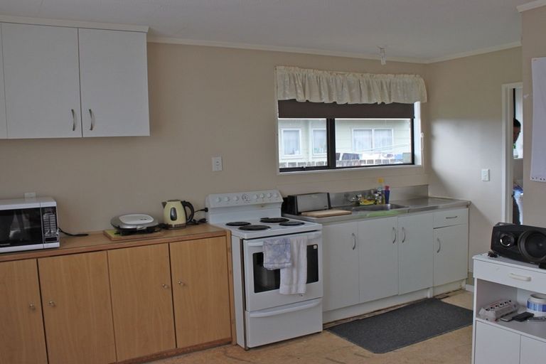 Photo of property in 2/93 Coxhead Road, Manurewa, Auckland, 2102