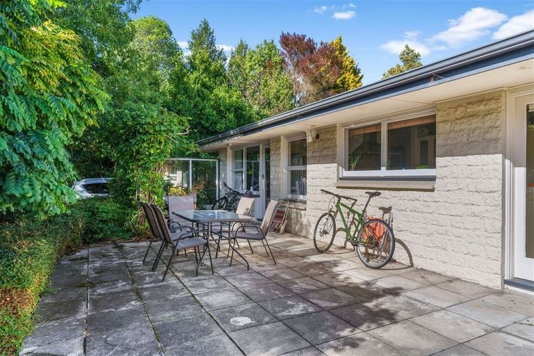 Photo of property in 53 Hanrahan Street, Upper Riccarton, Christchurch, 8041