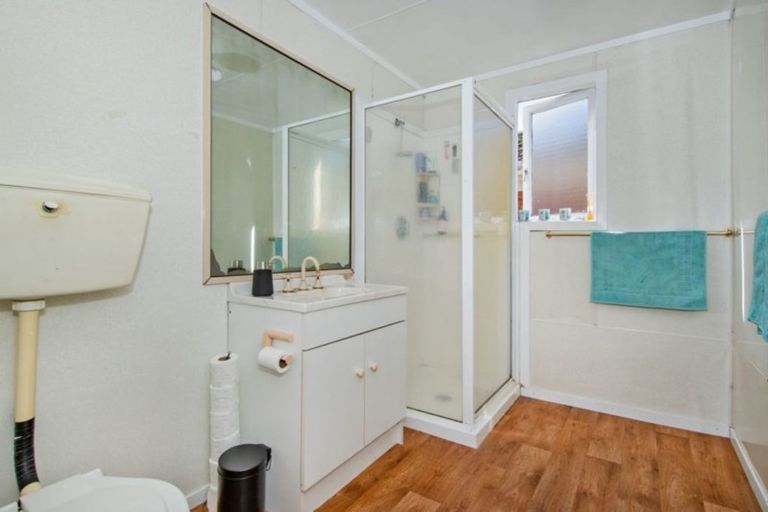 Photo of property in 62 Maunu Road, Avenues, Whangarei, 0110