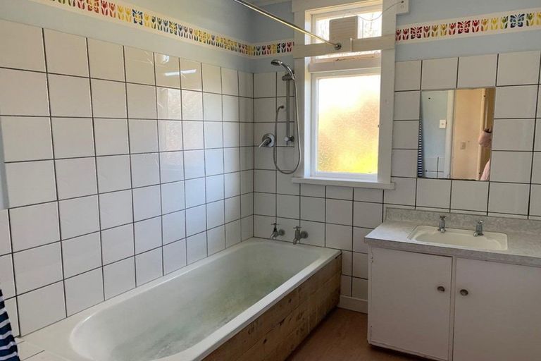 Photo of property in 61 Neudorf Road, Upper Moutere, 7175