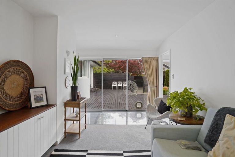 Photo of property in 22 Westburn Terrace, Burnside, Christchurch, 8041