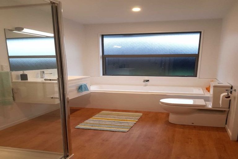 Photo of property in 30 Packard Crescent, Halswell, Christchurch, 8025