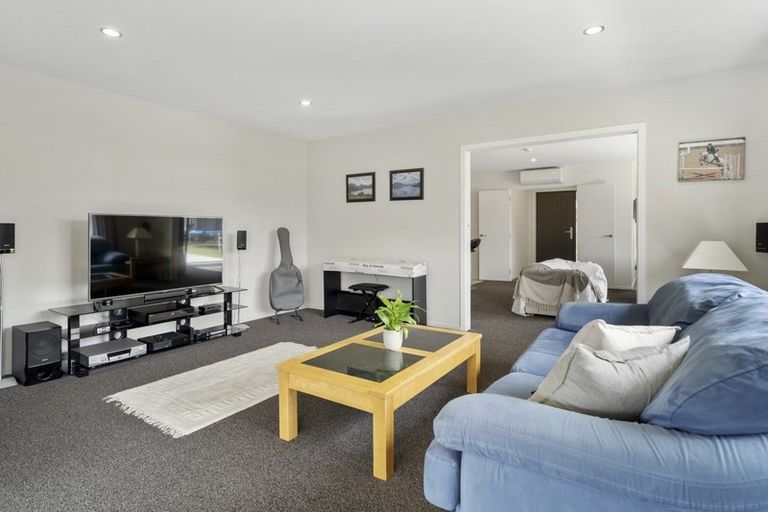 Photo of property in 27 Bell Street, Lake Hawea, Wanaka, 9382