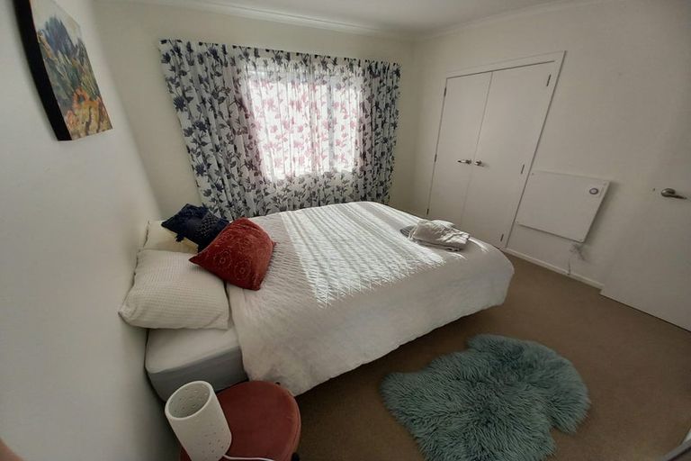 Photo of property in 15a Tuki Street, Titahi Bay, Porirua, 5022