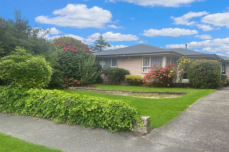 Photo of property in 9 Reynolds Avenue, Bishopdale, Christchurch, 8053