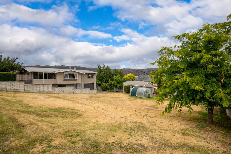 Photo of property in 74 Royal Terrace, Alexandra, 9320