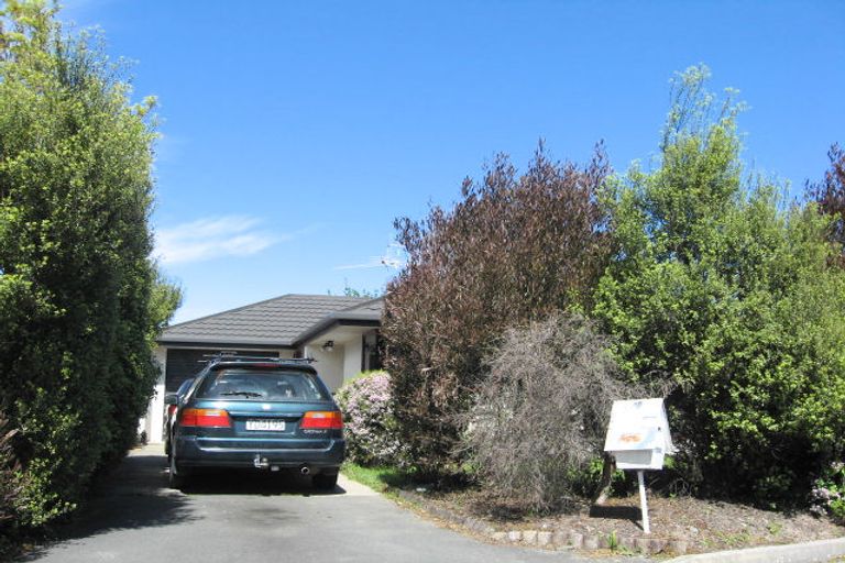 Photo of property in 1 Heath Place, Stoke, Nelson, 7011